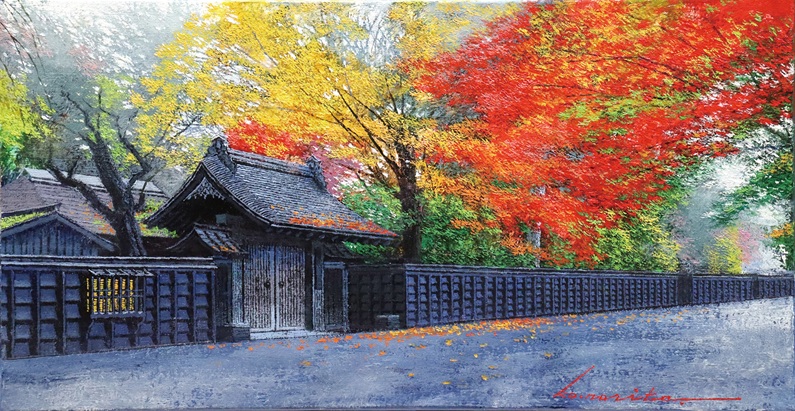 紅と黄金の鮮やかさ